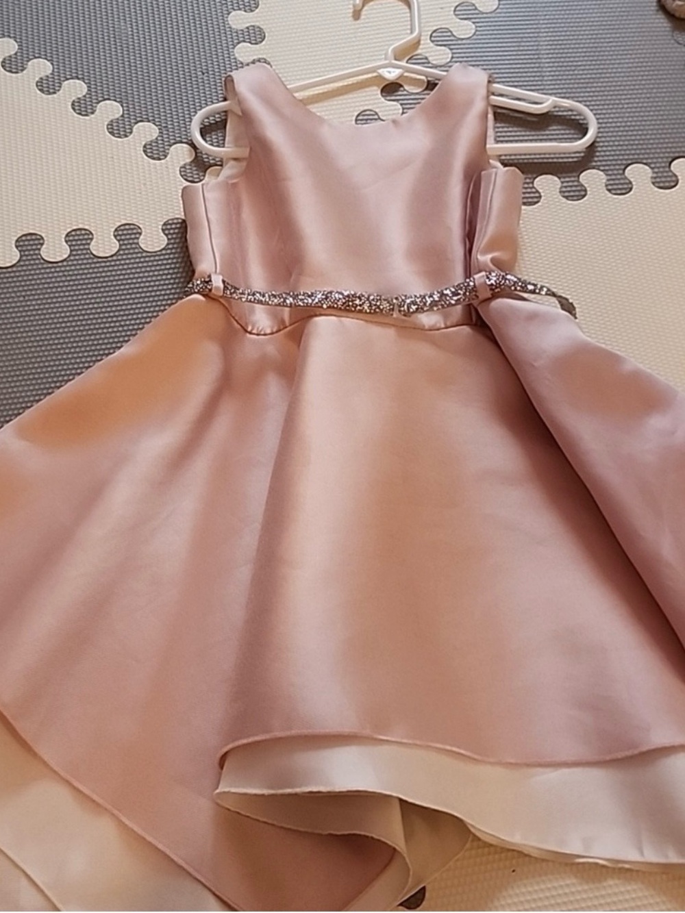 Girls pink and white dress